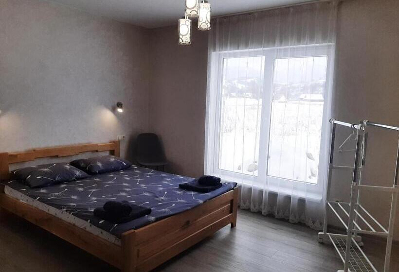 Номер Deluxe, у мирослави