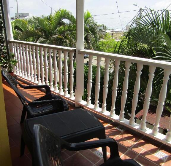 Семейный Номер, Sarah S Place San Andres