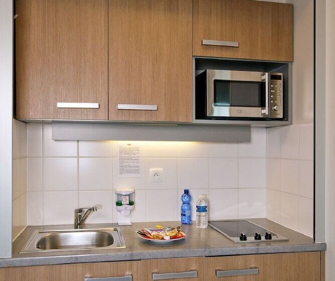 Студия Стандарт, Residhome Toulouse Occitania