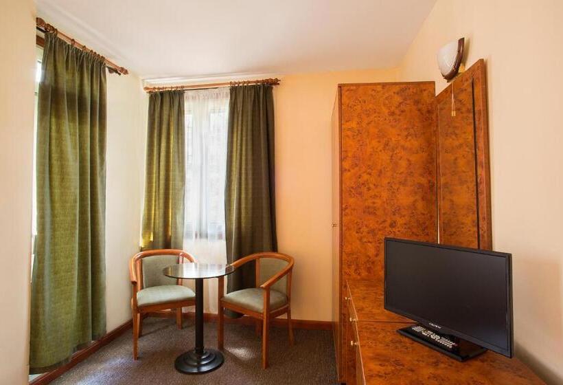 Номер Стандарт, Victoria Hotel Borovets   Free Parking