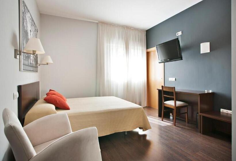 Номер Стандарт, Hostal T4
