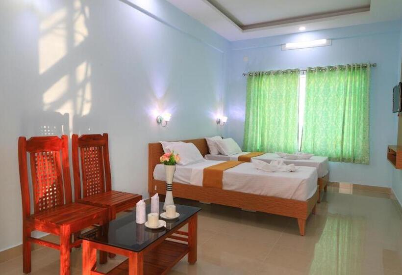 Номер Deluxe, T Homes Thekkady