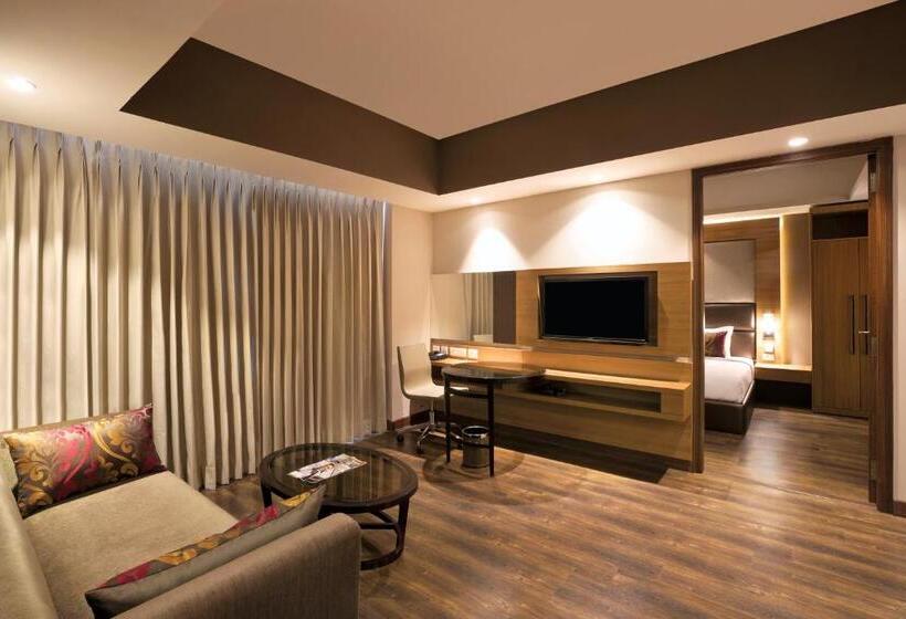 سوئیت 2 خوابه, Lemon Tree Hotel, Sector 68, Sohna Road, Gurugram