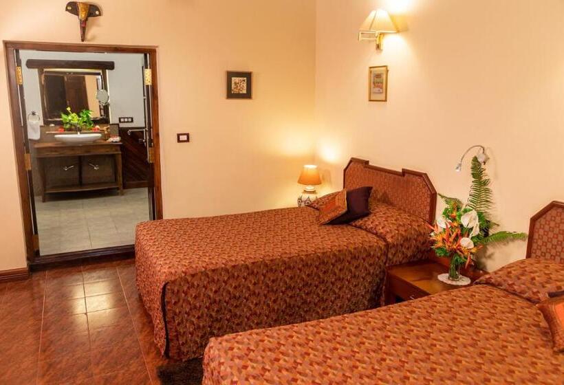 Номер Стандарт Вид на Сад, Tranquil Resort   Blusalzz Collection, Wayanad   Kerala