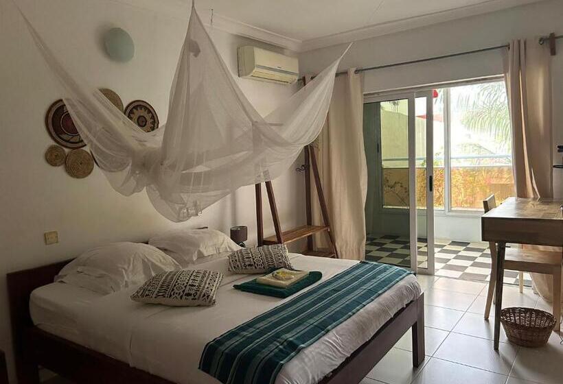 اتاق استاندارد, L'oasis Guesthouse