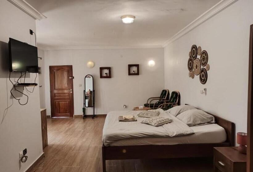 اتاق سوپریور, L'oasis Guesthouse