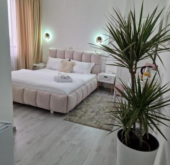اتاق عادی, Caprice Deluxe Accomodation