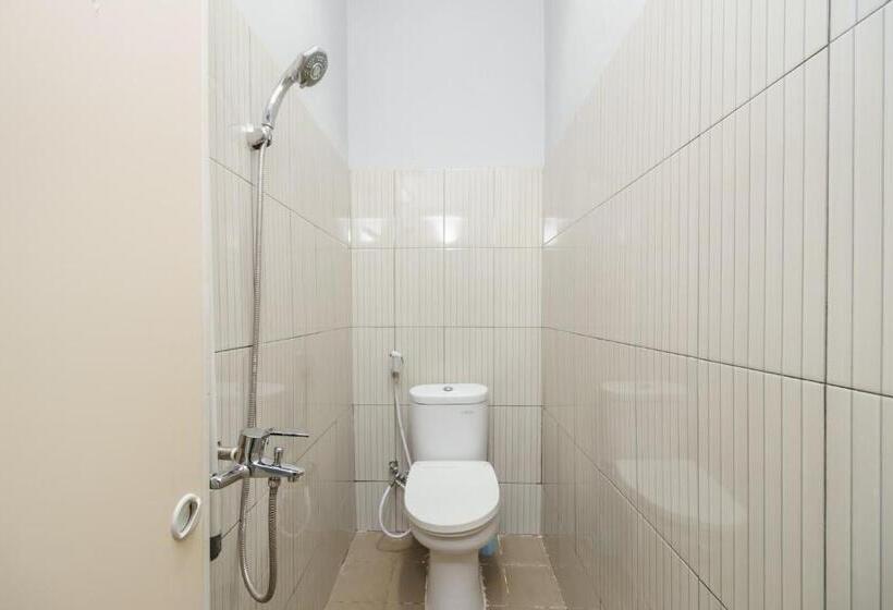 Номер Стандарт, Reddoorz @ Jalan Demang Lebar Raya Palembang