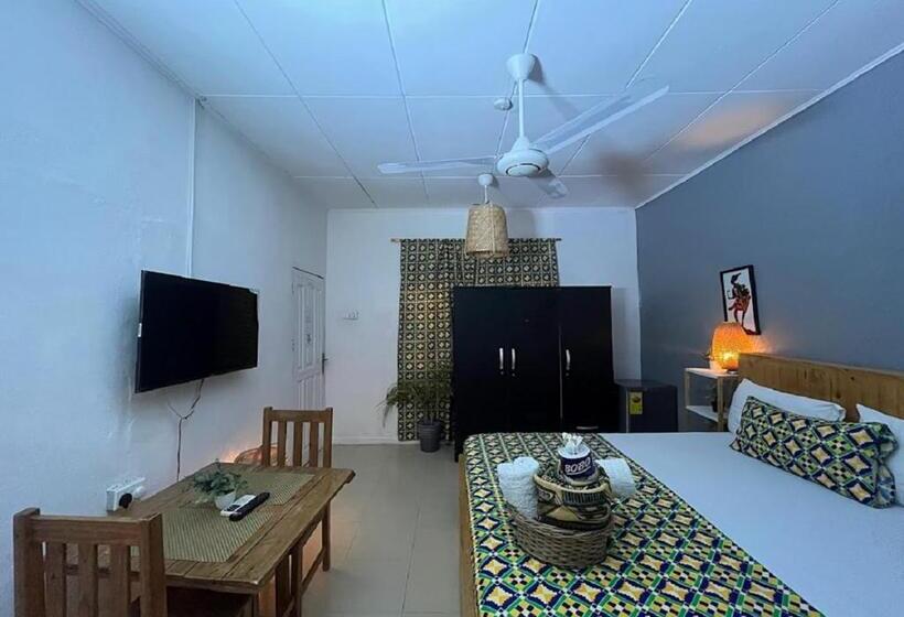 Люкс Deluxe Кровать Кинг, African Treasure Beach Resort