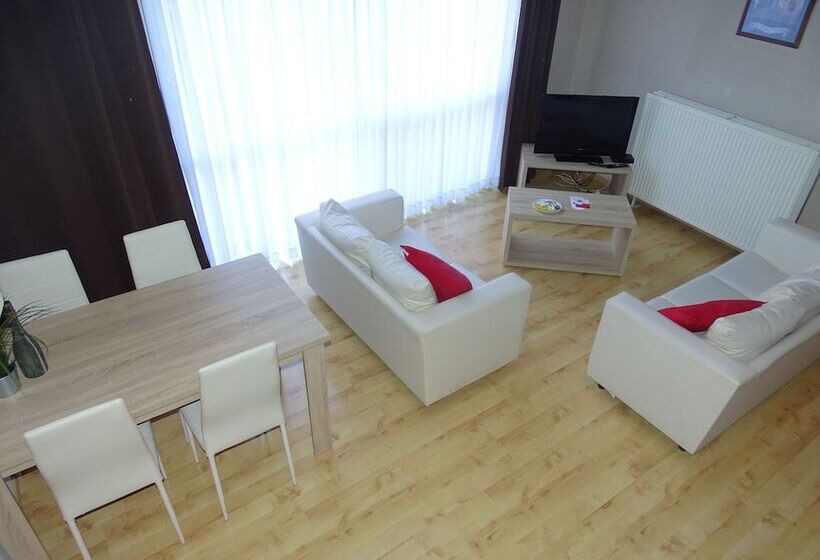 Семейные Апартаменты, Ambassador Suites Leuven