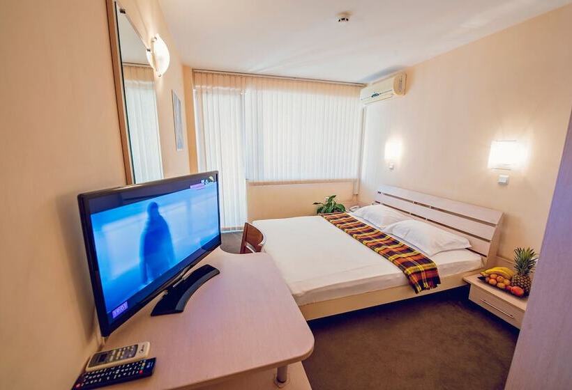 اتاق استاندارد با بالکن, Family Hotel Gran Ivan