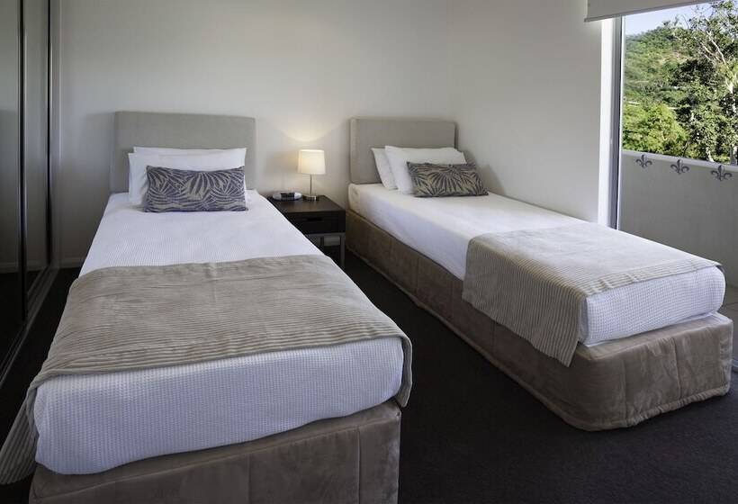 침실 2개 바다 전망 아파트, Vue Apartments Trinity Beach