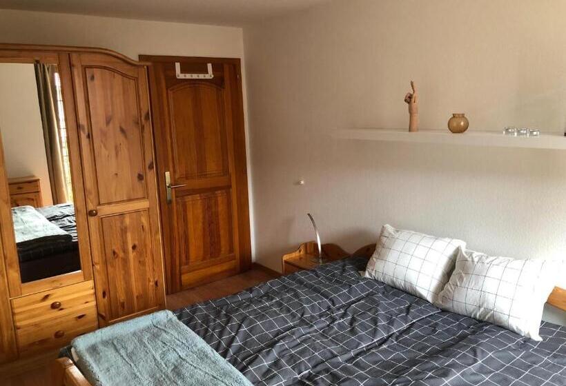 Апартаменты 3 Спальни, Auberge Les Rangs