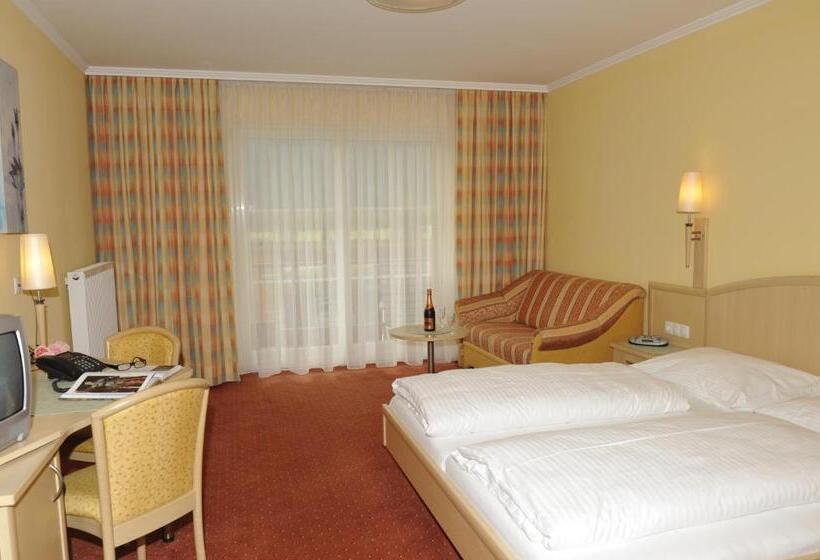 Полулюкс, Landhotel Stofflerwirt