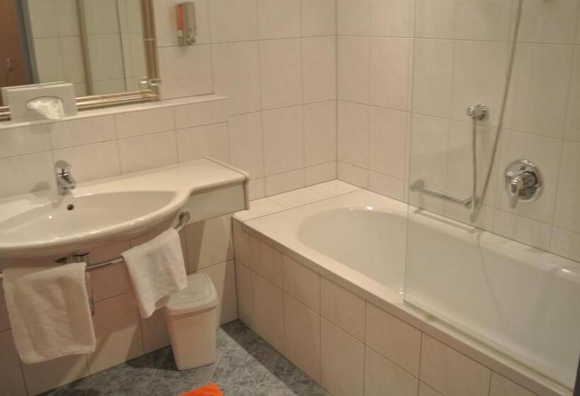 Люкс, Landhotel Stofflerwirt