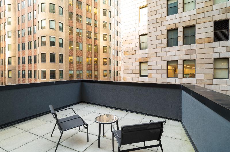 اتاق استاندارد با تخت بزرگ, Holiday Inn Wall Street, An Ihg