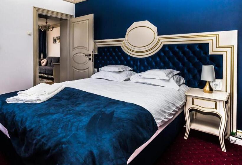 Апартаменты Deluxe 1 Спальня, Sky Park Home
