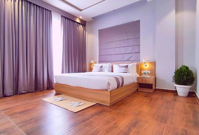行政三人间, Shrigo Hotel Nathdwara