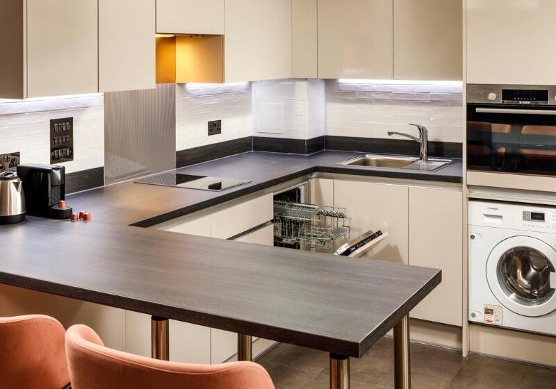 Студия Стандарт, Aparthotel Adagio London Sutton Point