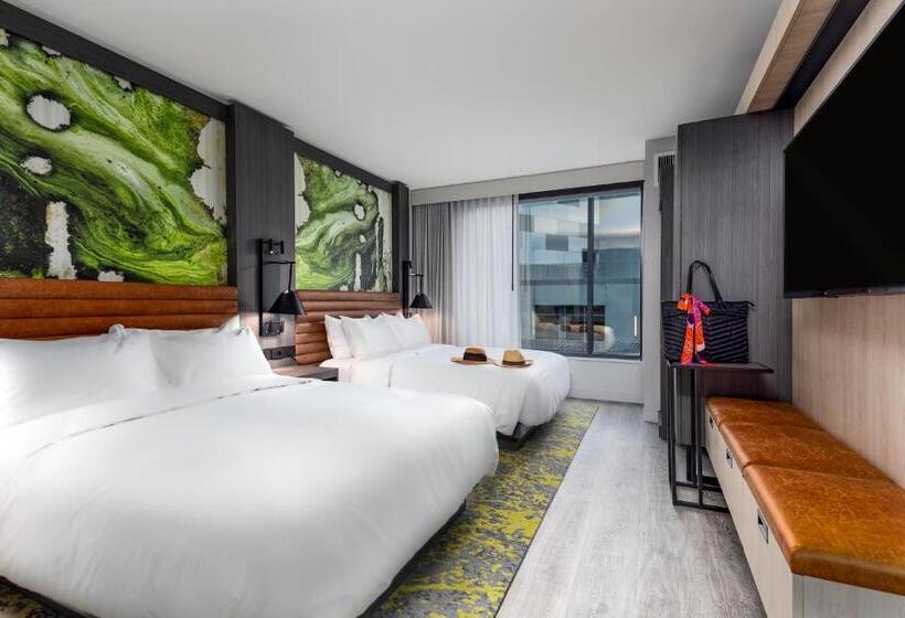 Номер Стандарт, Hyatt Centric Charlotte Southpark