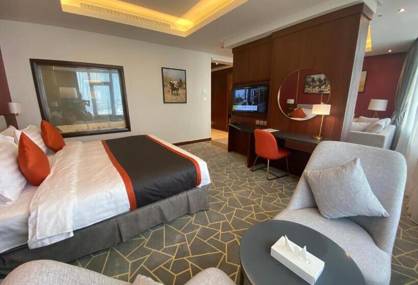 Junior Suite, Velar Inn