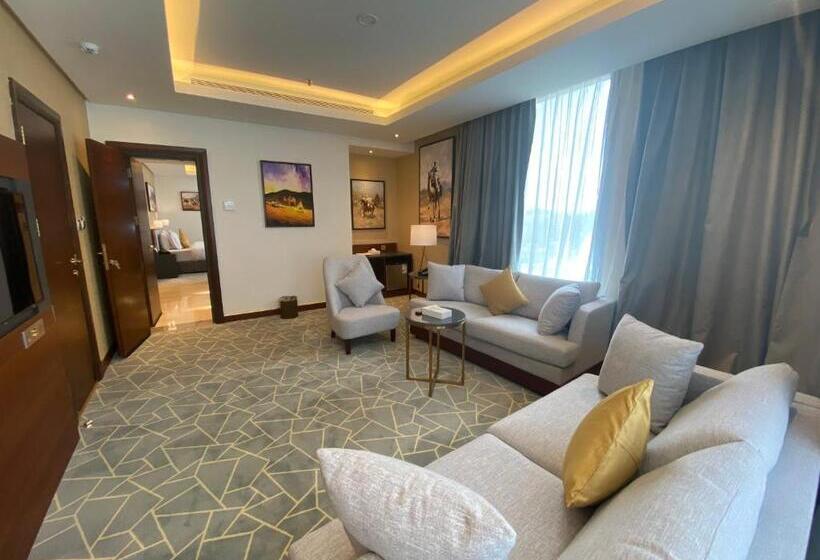 Superior Suite, Velar Inn