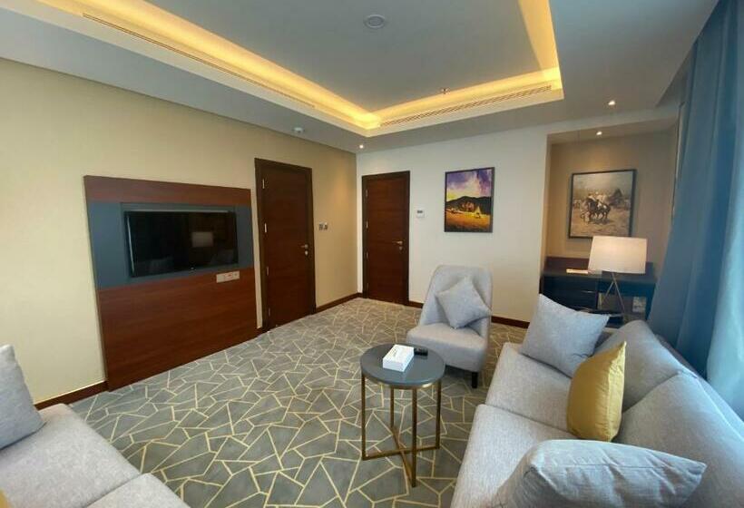 Superior Suite, Velar Inn