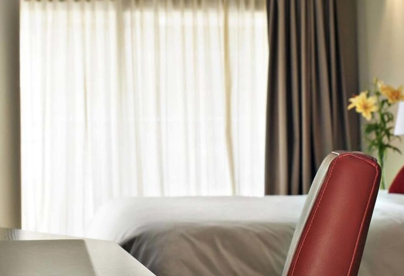 اتاق استاندارد سه نفره, Htl City Baires