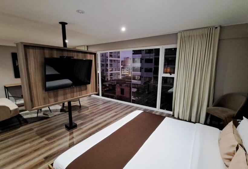 스위트, Equo Hotel Boutique