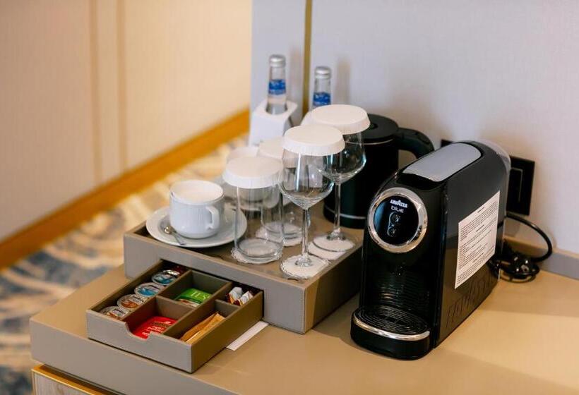 Полулюкс, Intercontinental Baku, An Ihg