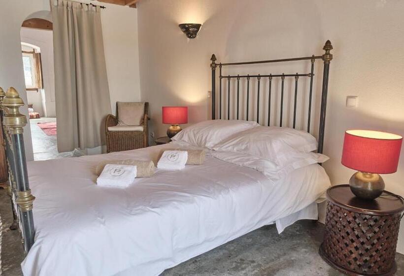 Дом 3 Спальни, Casa Do Brasão
