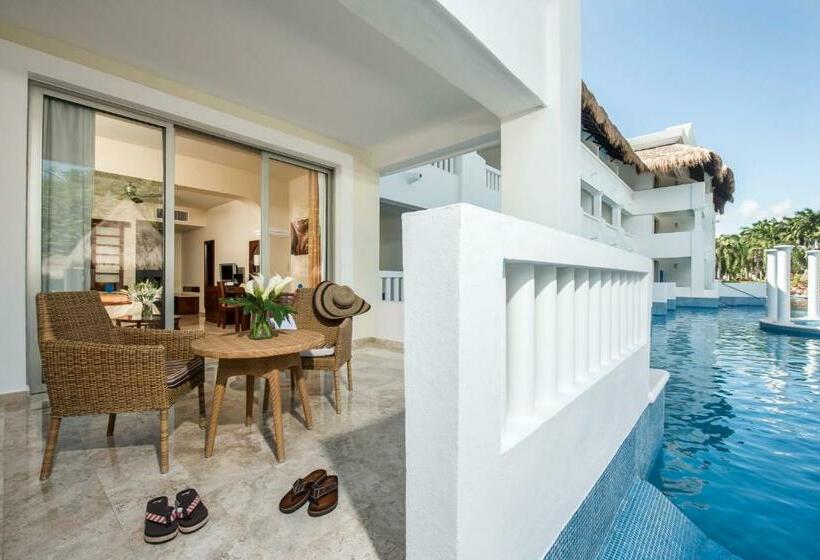 Deluxe Junior Suite, Grand Sunset Princess - All Inclusive