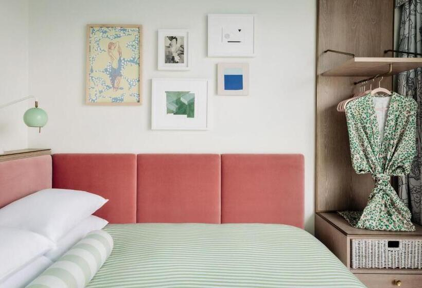 Номер Стандарт, The Goodtime Hotel, Miami Beach A Tribute Portfolio