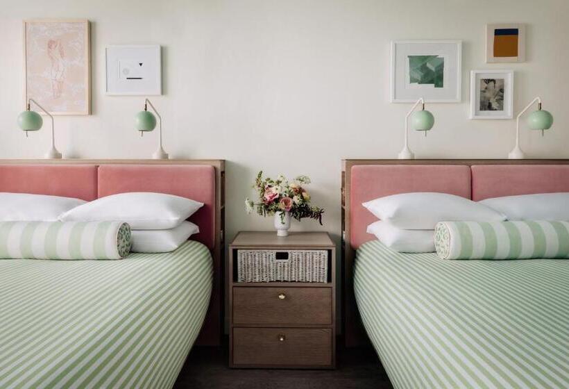 Номер Стандарт, The Goodtime Hotel, Miami Beach A Tribute Portfolio