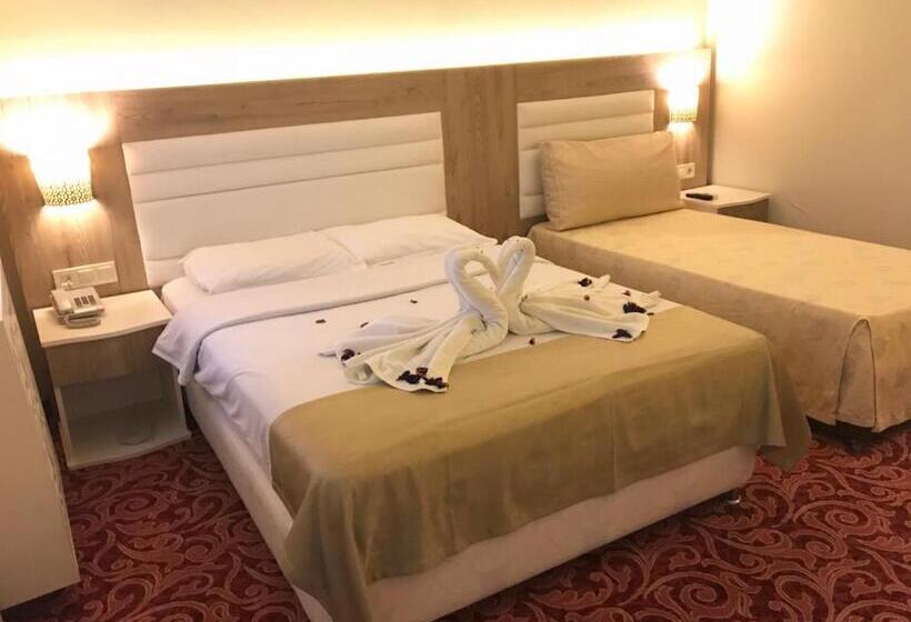 Номер Deluxe, Kosdere