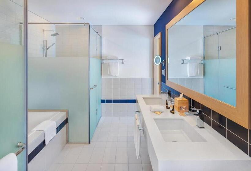 이그제큐티브 스위트, Vida Beach Resort Umm Al Quwain