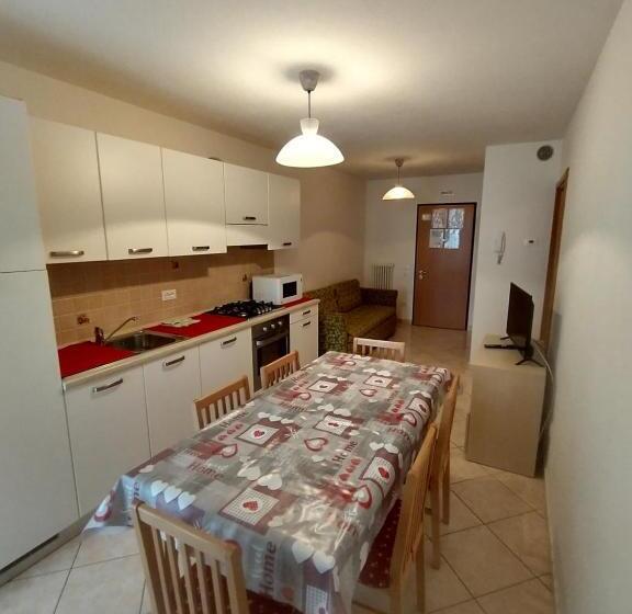 شقة غرفتين, Residence Cime D Oro