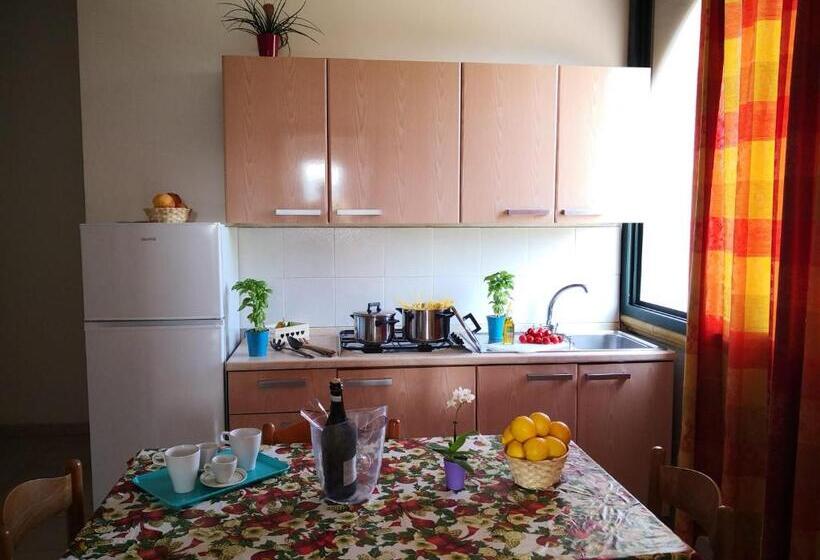 Апартаменты 2 Спальни, Villaggio Mare Blu