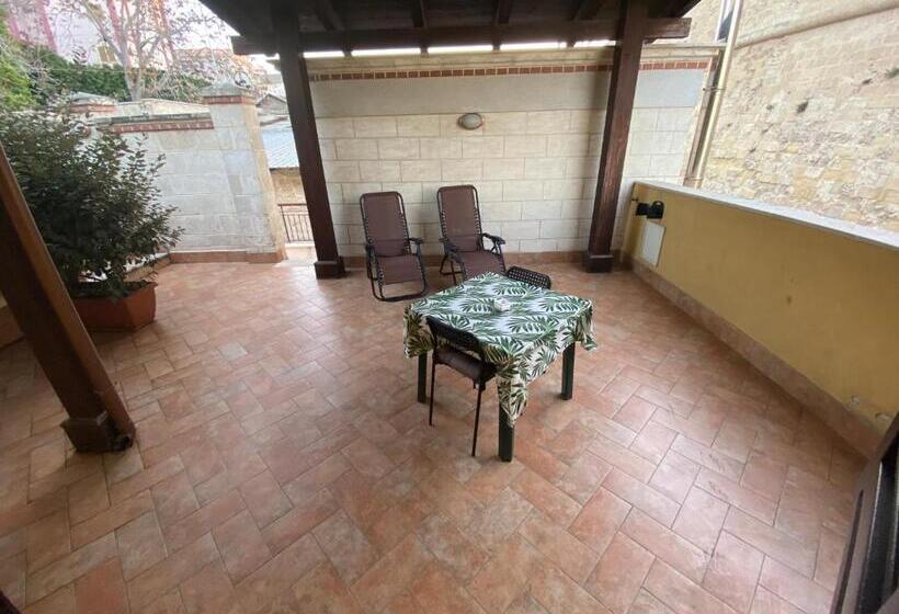 اتاق لوکس, B&b Al Porto Novo