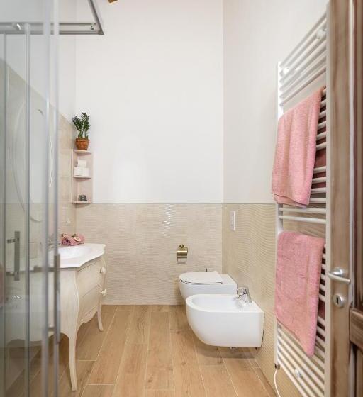 스탠다드 룸 풀장 전망, Agriturismo Ai Dossi