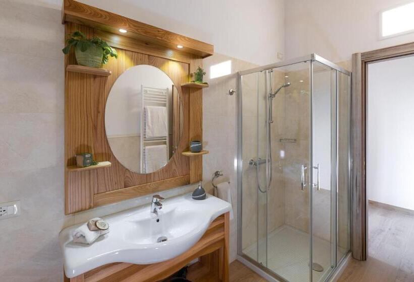 스탠다드 룸 풀장 전망, Agriturismo Ai Dossi