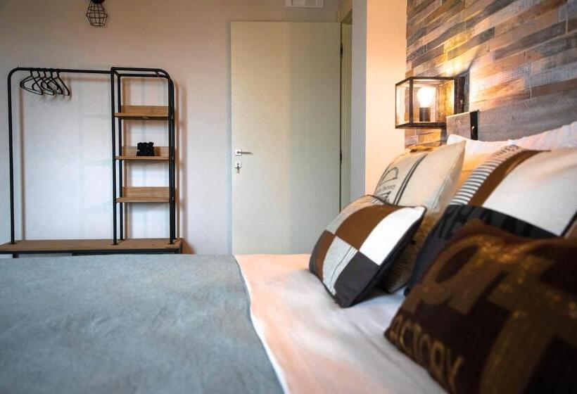 Номер Стандарт, Urban Bed And Breakfast