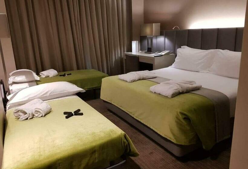 سوییت جونیور, Melia Braga Hotel & Spa