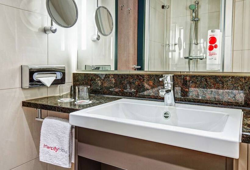 Номер Стандарт, Intercityhotel Berlin Airport Area North