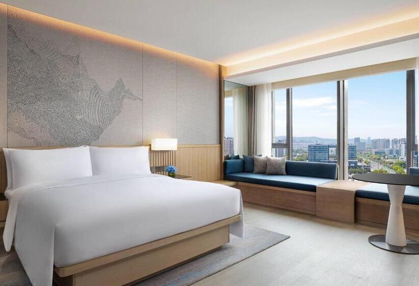 Номер Executive Кровать Кинг, Courtyard By Marriott Nanjing Jiangning
