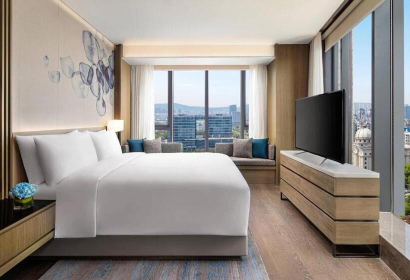 Люкс Executive Кровать Кинг, Courtyard By Marriott Nanjing Jiangning