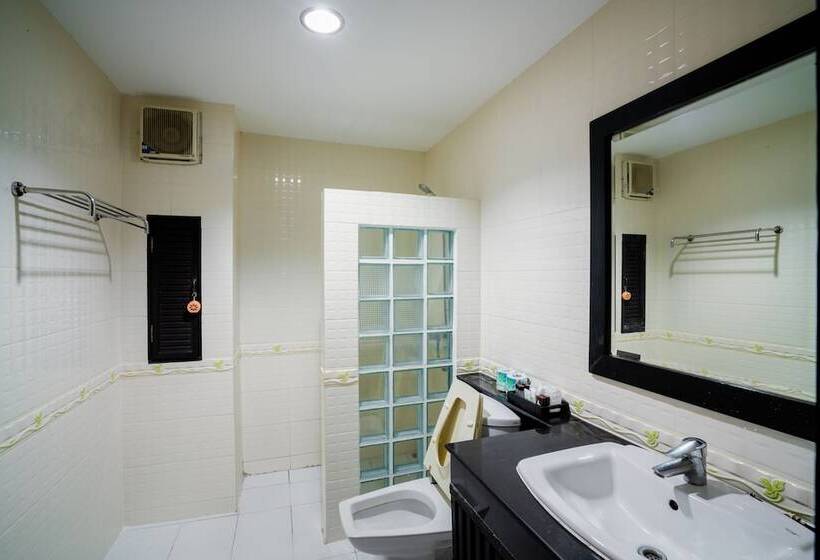 Номер Superior Вид на Горы, Phi Phi Andaman Legacy Resort