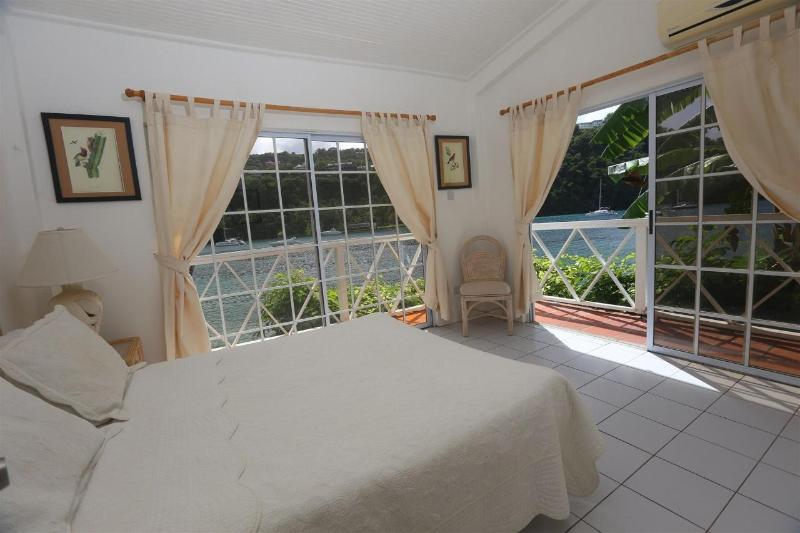 ویلای 2 خوابه, Marigot Beach Club And Dive Resort