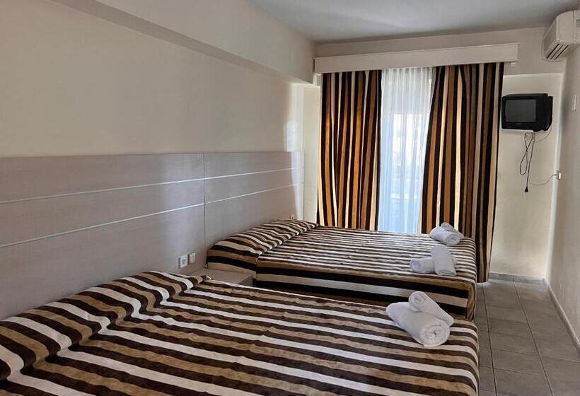 Семейный Номер, Hanioti Grand Victoria
