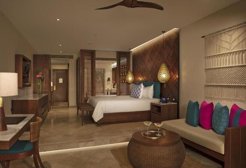 סוויטת ג'וניור מיטת קינג, Secrets Maroma Beach Riviera Cancun   Adults Only